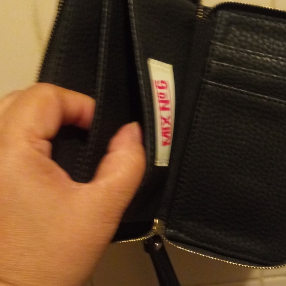 Mix # 6 little wallet - Picture 6 of 6